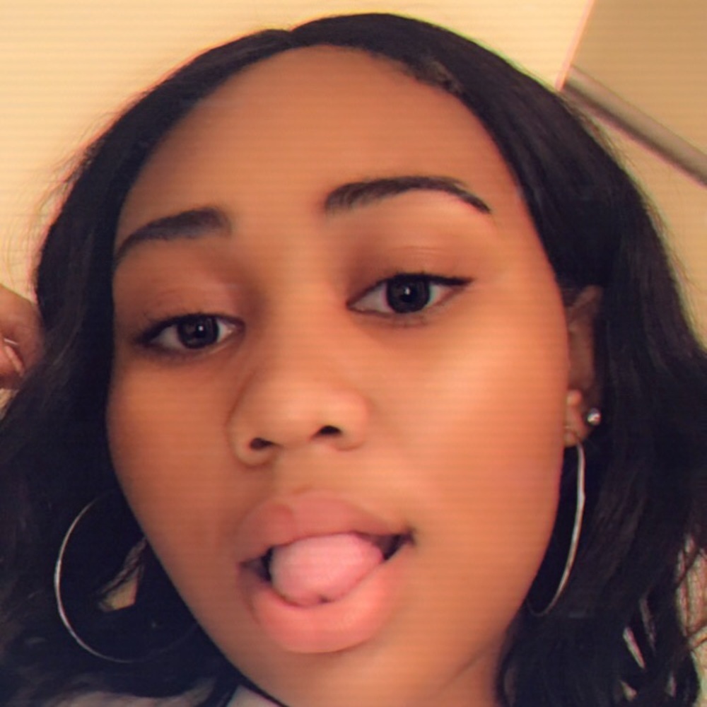 Meet your Posher, Kiahnna